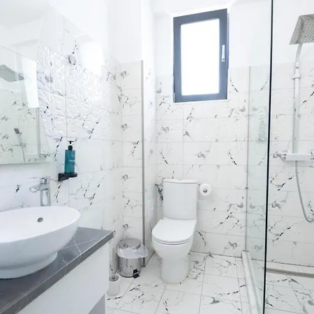 Πανσιόν Alutus Boutique