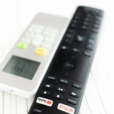 Πανσιόν Alutus Boutique 4*