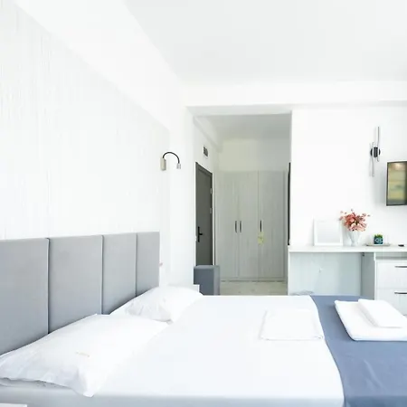 Πανσιόν Alutus Boutique