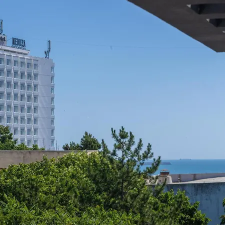 Alutus Boutique Πανσιόν 4*